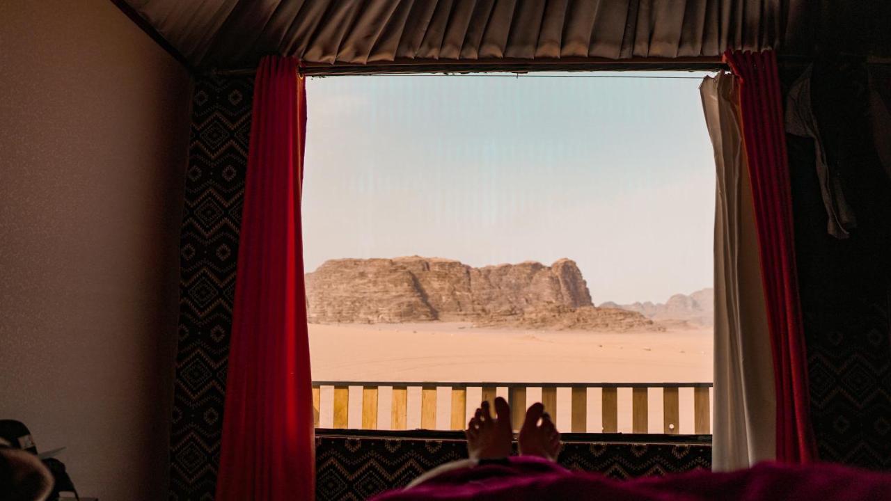 Rum Crown Wadi Rum Eksteriør billede