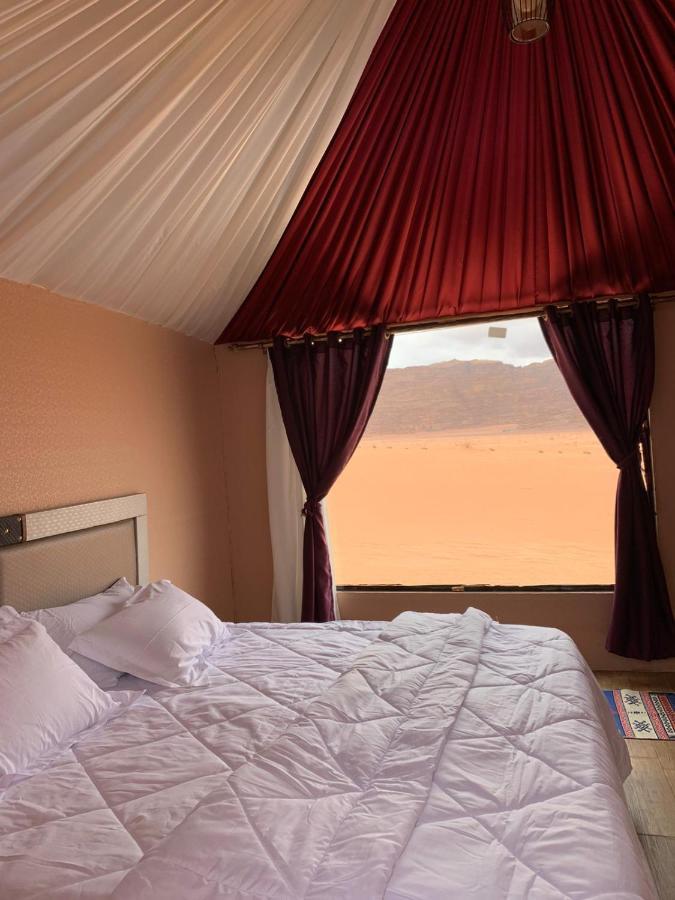 Rum Crown Wadi Rum Eksteriør billede