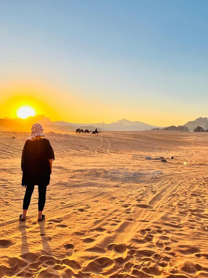 Rum Crown Wadi Rum Eksteriør billede