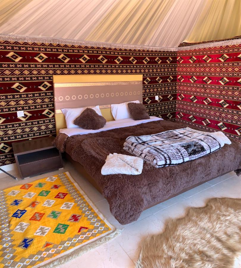 Rum Crown Wadi Rum Eksteriør billede