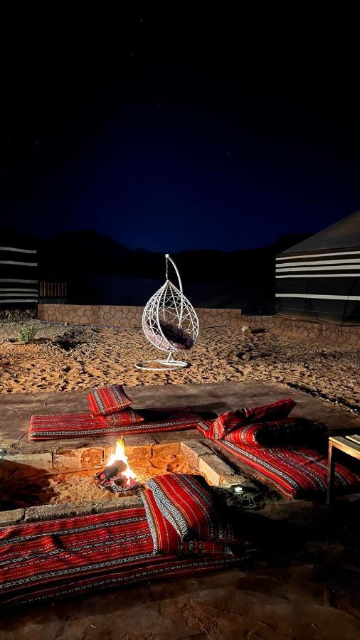Rum Crown Wadi Rum Eksteriør billede