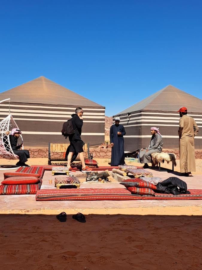 Rum Crown Wadi Rum Eksteriør billede