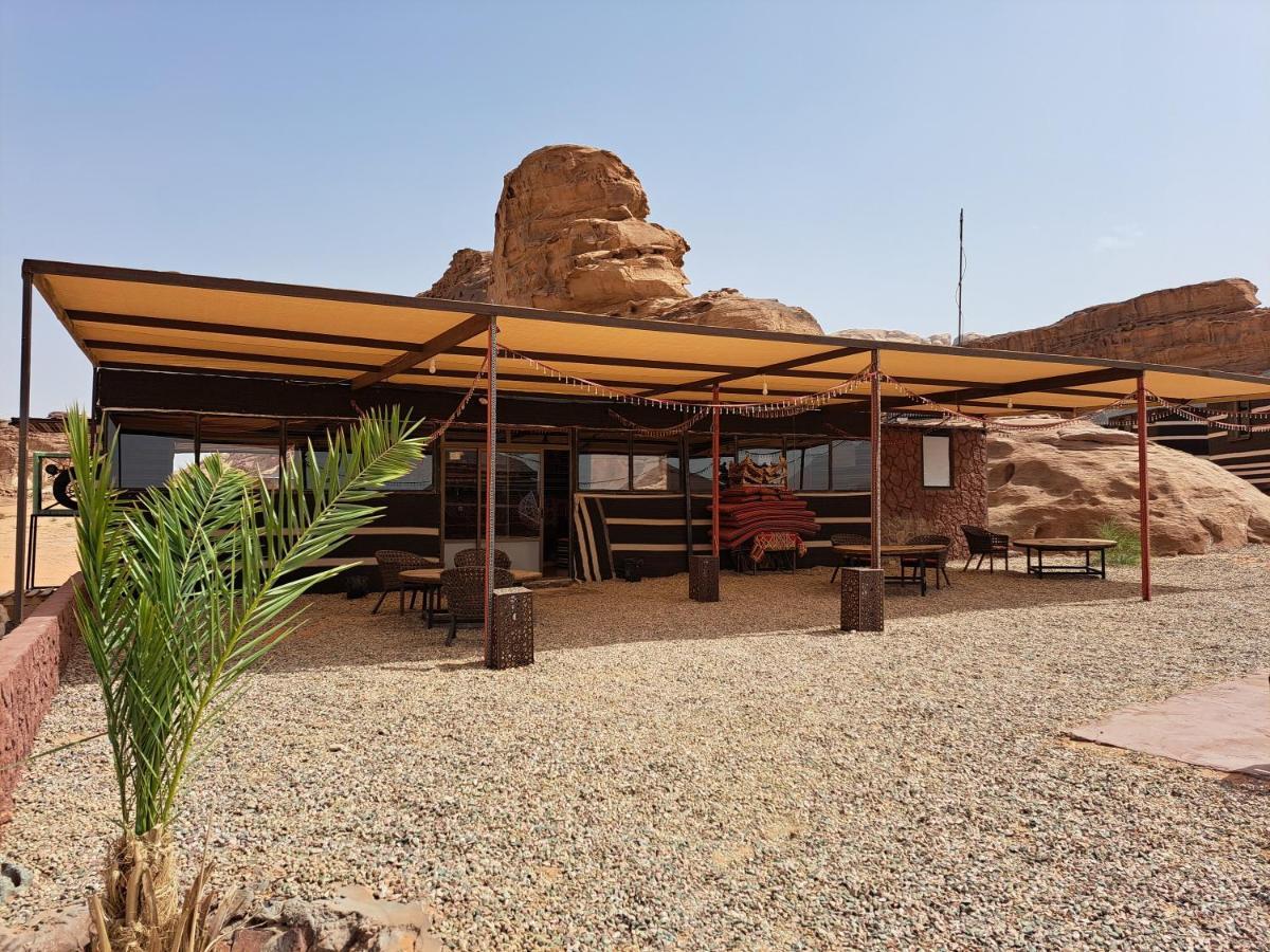 Rum Crown Wadi Rum Eksteriør billede